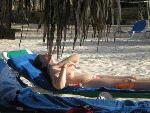 Sexy Vacation [x64] q7adf2ozwm