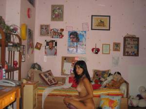 Amateur 18 Year Old Teen In Bed-x7ad2v8evy.jpg