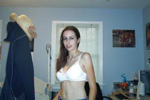 XH - Girl x x42 s7ad3me65n