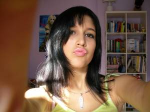 Amateur 18 Year Old Teen In Bed q7ad2vuja5