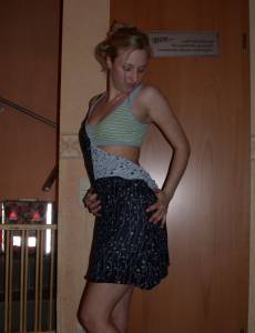 Renee a cute blonde x48 q7ad6r9fj1