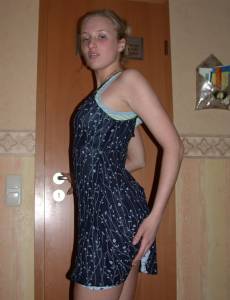 Renee a cute blonde x48 m7ad6r0jhp