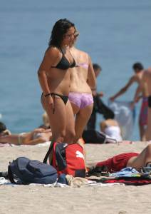 Beach-Voyeur-%26-Topless-%2845-Pics%29-07ae4q6aei.jpg