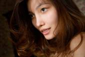 Presenting Anna Aki with Anna Aki c7aefria2k