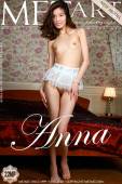 Presenting Anna Aki with Anna Aki 07aefqwydz