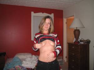 Blonde MILF (26 Pics) o7ae8wopkb