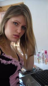 Sweet young girl naked for Boyfriend x 142-k7afgp2uir.jpg