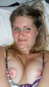 Sweet young girl naked for Boyfriend x 142 v7afgrluee
