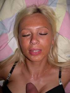 Slutty Blonde loves a facial x107-e7afg1qfvq.jpg