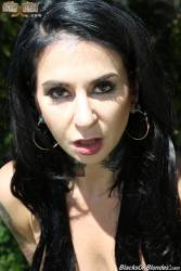 Joanna Angel - 425x w7agnxvsg1