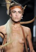 Fashion Model_ Alice Dellal 07ahvv9emu