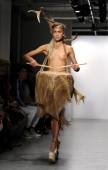 Fashion Model_ Alice Dellal c7ahvv1lht