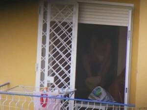 Apartment Spy! l7aiwxo0u3