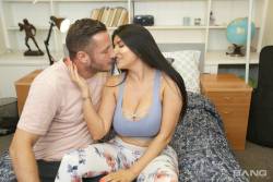  Romi Rain Has An International Fancy - 97x r7a2nn6dio