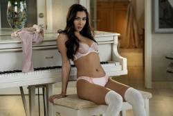 Presenting Gianna Dior - 131 pictures - 6000px w7a2d8wba3