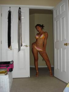Amateur Brunette Topless Photoshoot x65 u7a19hu6mp