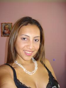 Amateur Brunette Topless Photoshoot x65 o7a1901x15