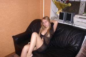 Big Ass Blonde Amateur Chick Going Dirty For Money x66 x7a19laim7