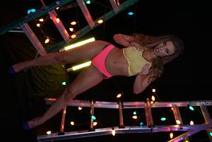 [UHQ] Britney Amber - Light Night Curves 05-24 j7a2hjhvbq