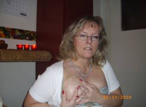 Bi housewife good at sucking cock and pussy x57 a7a231utxp