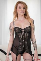 Renata Fox Business Hour Affair 109x 4000x2667  37a5971ol7