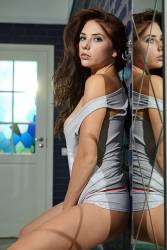 Niemira Elamize (120 photos)(3674 X 5511) u7a68ho3eg