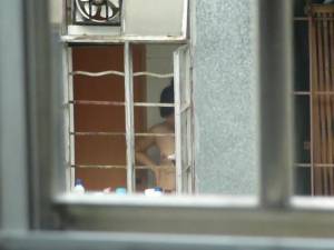Spying neighbor [x15]17a5i1cqrw.jpg
