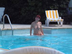 Mature loves to be naked x44 y7a60n1wzy