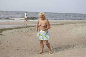Elfriede On Vacation x73 f7a53mtb2x