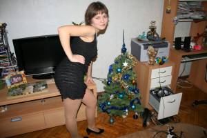 Eastern Euro girl likes a bit of anal x119-c7a525oq1b.jpg