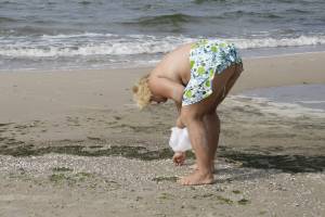 Elfriede On Vacation x73 57a53mvdfw