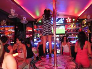 Easy To Have Sex With An Asian Girl - Photo Story [x90] a7a7dsoykq