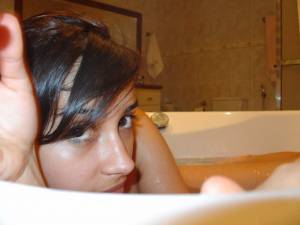 Busty teen selfpics (x55) 37a7ebk5y3