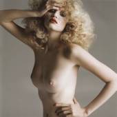 Fashion Model_ Lara Stone 37a6v2sbgz