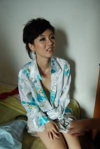 Asian-Amateur-Wife-In-Bed-x22-p7a7bqlu1b.jpg