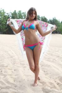 Melena-XXX-Beach-m7a76ogyuh.jpg