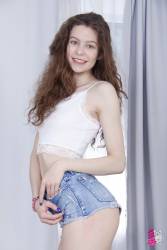 Sonia Smile Skinny Teen Sonia Smile Gets Her First Gaping Anal May 264 pics j7a8jegj2j