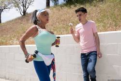 Sally Dangelo Plow Her Walking i7a9ul847l