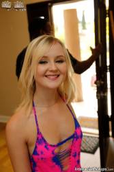 Natalia Queen - 374x 17a8jx82fe