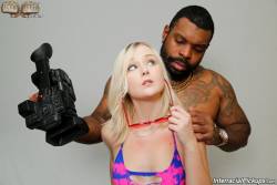 Natalia Queen - 374x v7a8ju6vpe