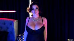 Anna Blaze Blazing Hot 5K - 193x 5120x2880 l7a9p22mih