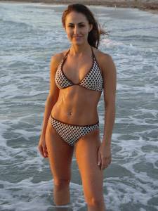 brunette teen babe x61 o7a99n4lqi