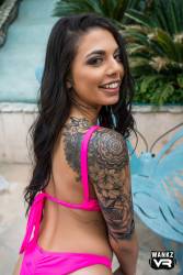 Gina Valentina Open House - 107x 77akbsa1rh