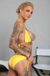 Bonnie Rotten A Massage For Bonnie - 360xv7alifb54j.jpg