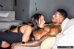 Teanna Trump Ride Along - 75x 57alhdtrre
