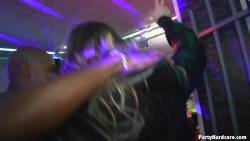 Party Hardcore Gone Crazy 1920px x124 17aoofpawv