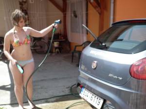 Bikini Car Wash h7ao6686jl