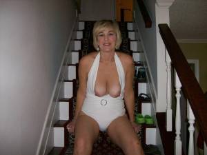 Madre hermosa y atractiva x126 y7apup83uh