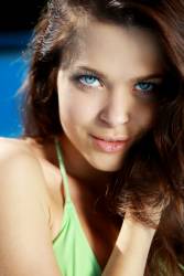  Amelie B Vailen (120 photos)(3744 X 5616) a7ardl3502