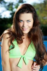  Amelie B Vailen (120 photos)(3744 X 5616) 37ardn1lg2